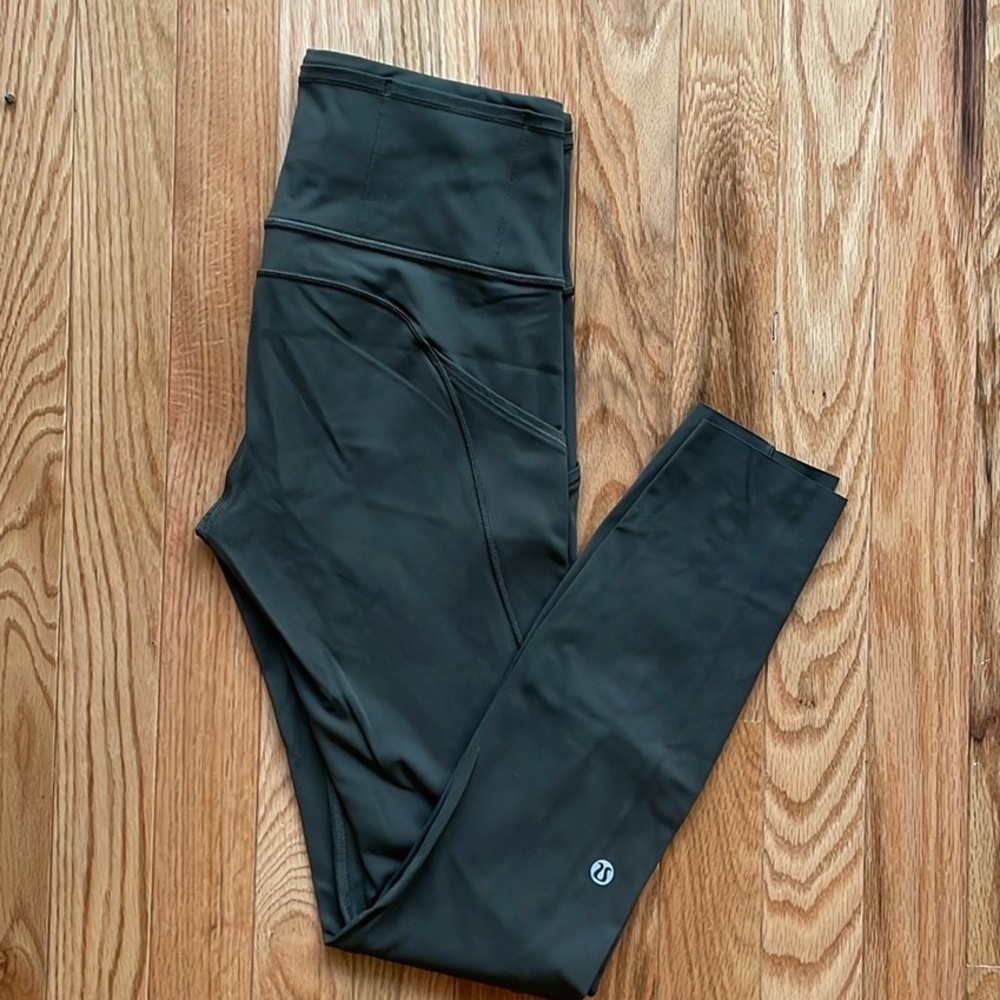Lululemon Fast and free tights leggings 25 inch size 4 dark olive